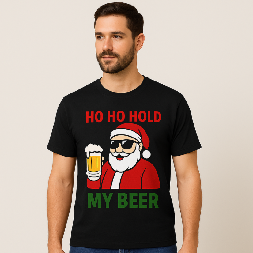 Pánske tričko „Ho Ho Hold My Beer“ – Santa s pivom - Farba: čierna, Veľkosť: S