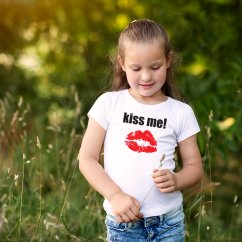 Detské tričko "KISS ME"